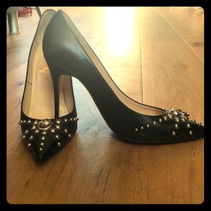 Christian Louboutin Door Knocker Black Pump size 6